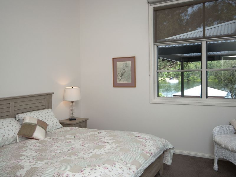 27 Sproxtons Lane, Nelligen NSW 2536