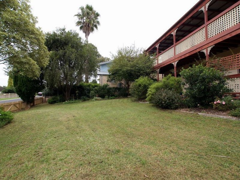 15 Edward Road, Batehaven NSW 2536