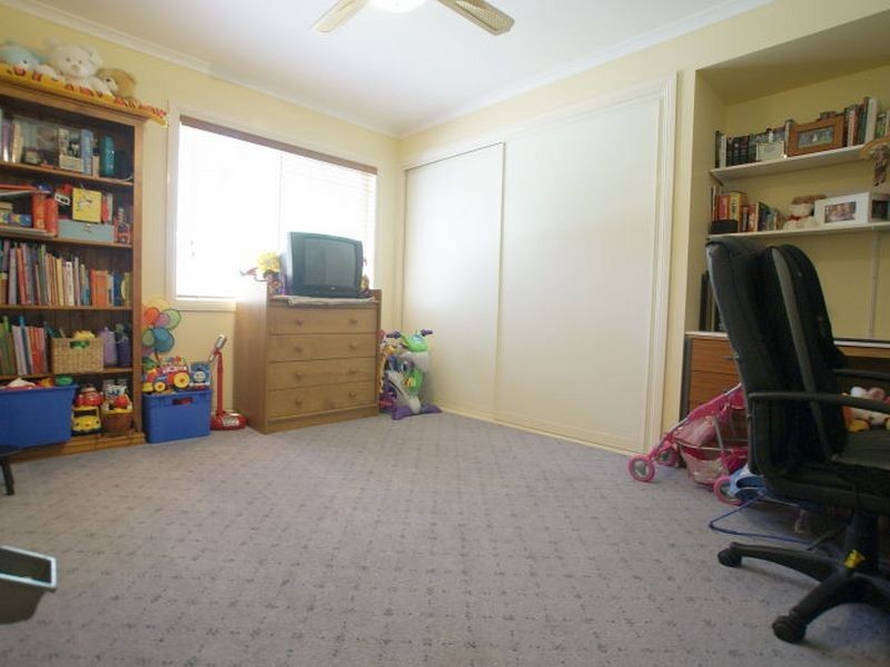 18 Sunshine Bay Road, Sunshine Bay NSW 2536