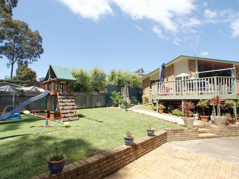 18 Sunshine Bay Road, Sunshine Bay NSW 2536