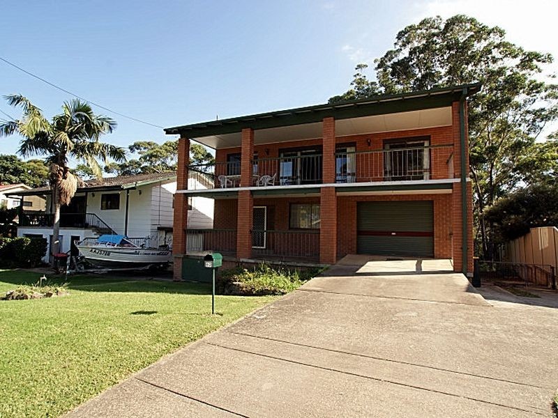 62 Forest Parade, Tomakin NSW 2537