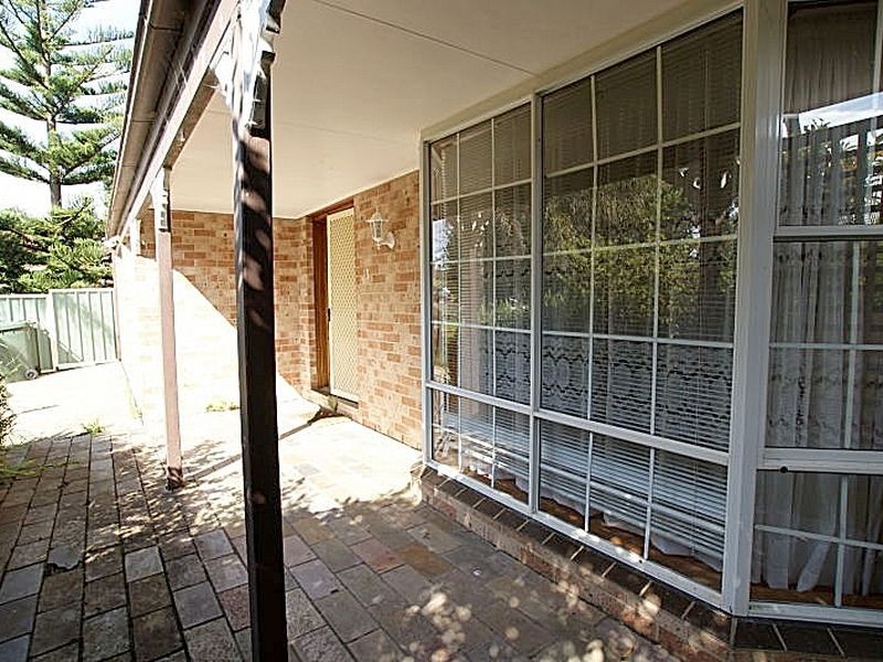 43 Eric Fenning Drive, Surf Beach NSW 2536