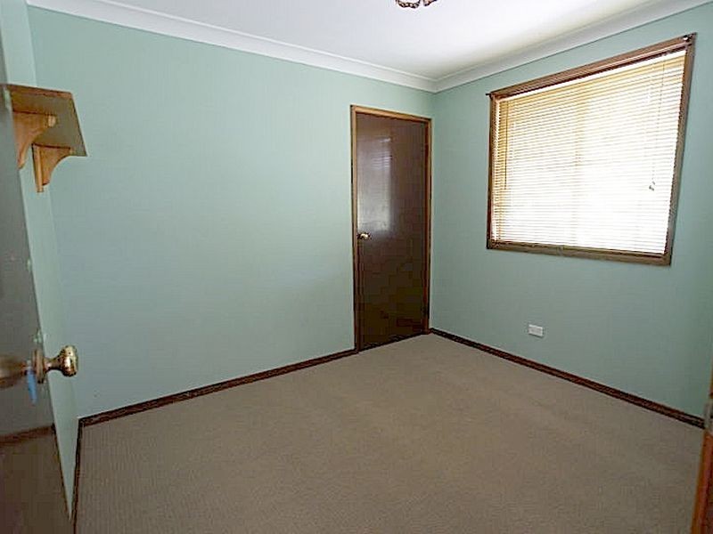 43 Eric Fenning Drive, Surf Beach NSW 2536