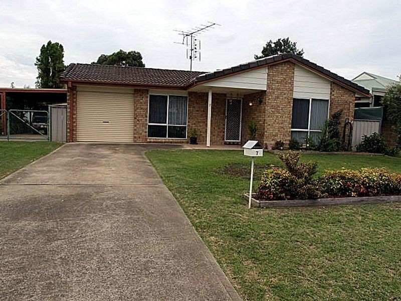 7 Zanthus Drive, Broulee NSW 2537