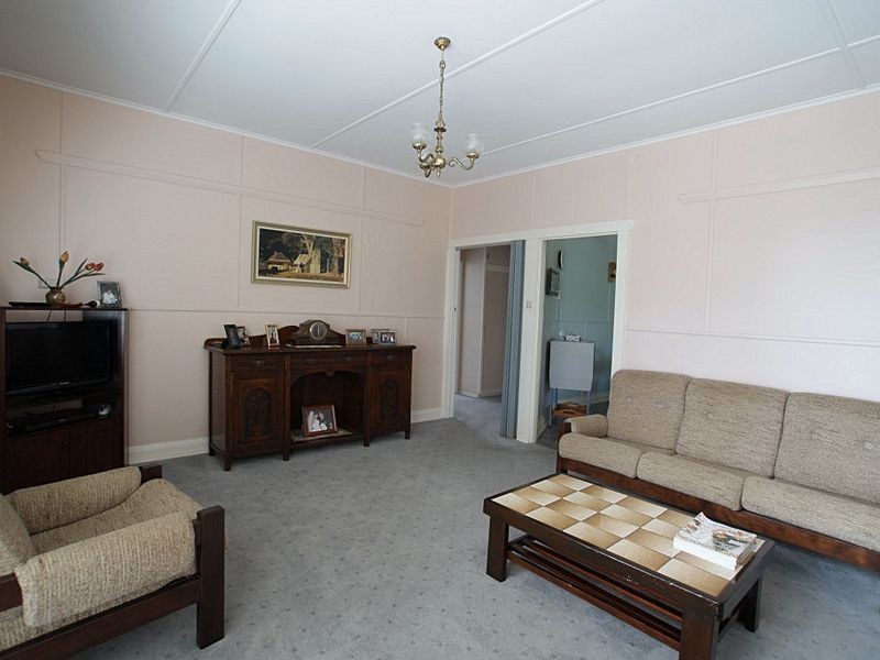 312 Beach Road, Batehaven NSW 2536