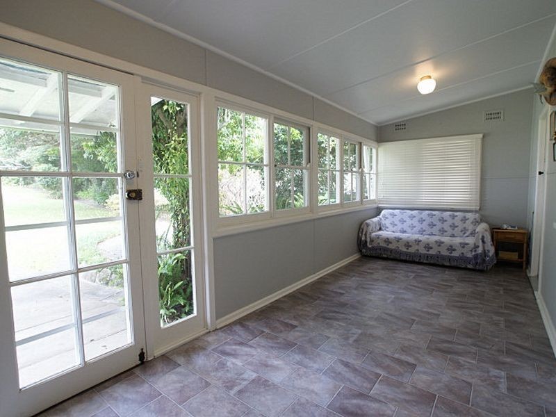 312 Beach Road, Batehaven NSW 2536