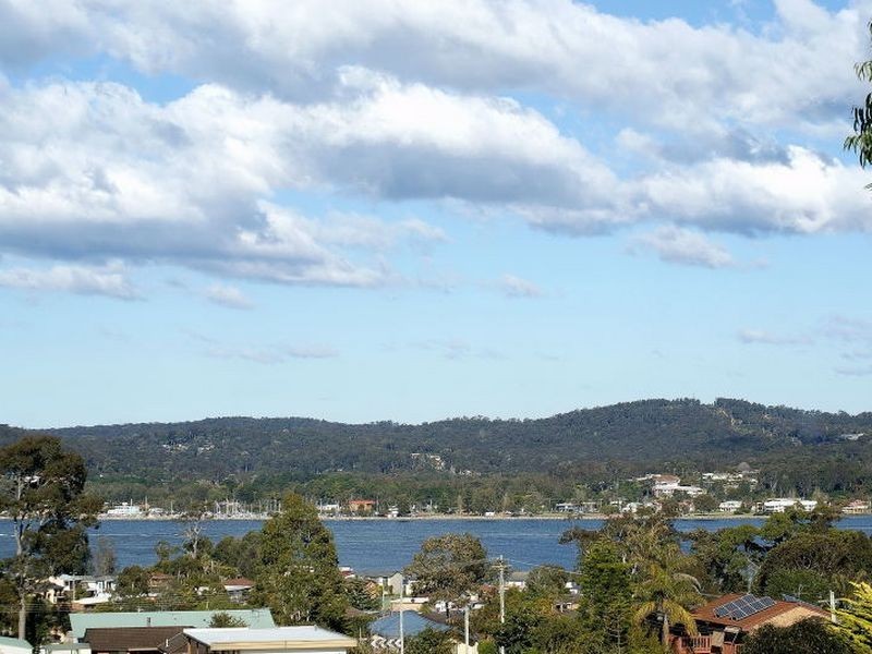 86 Berrima Parade, Surfside NSW 2536