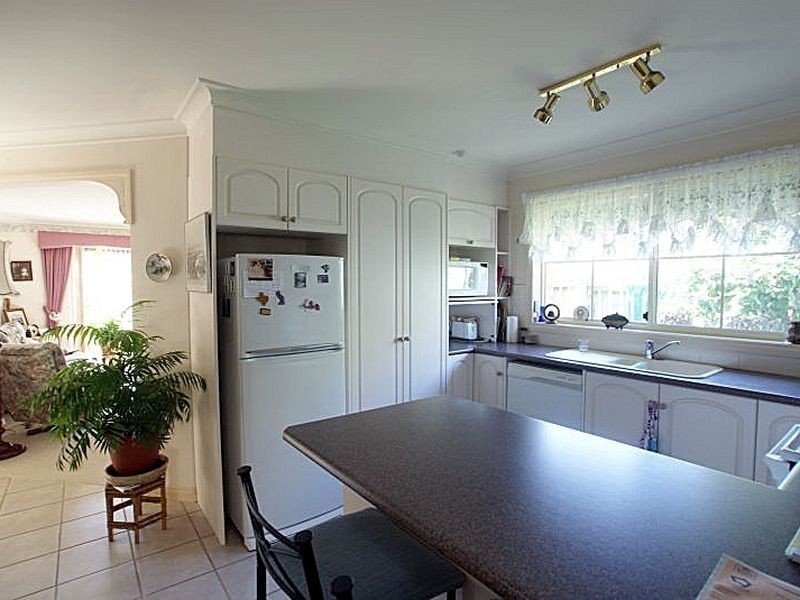 1/42 Thomas Mitchell Crescent, Sunshine Bay NSW 2536