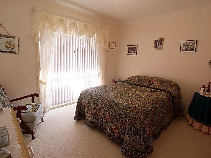 1/42 Thomas Mitchell Crescent, Sunshine Bay NSW 2536