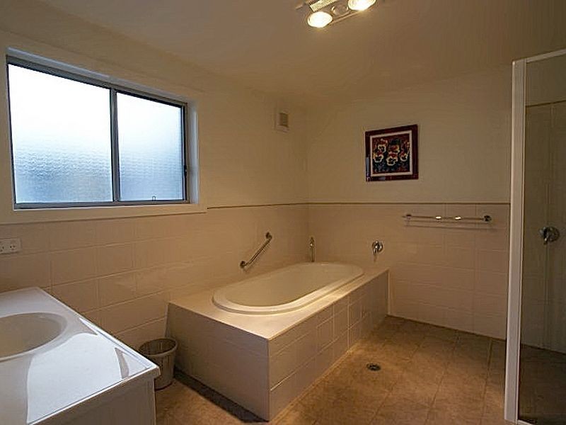 28A Sanctuary Place, Catalina NSW 2536