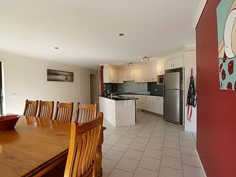 146 Burri Road, Malua Bay NSW 2536