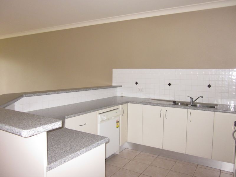 2/40-46 Beach Rd, Batemans Bay NSW 2536
