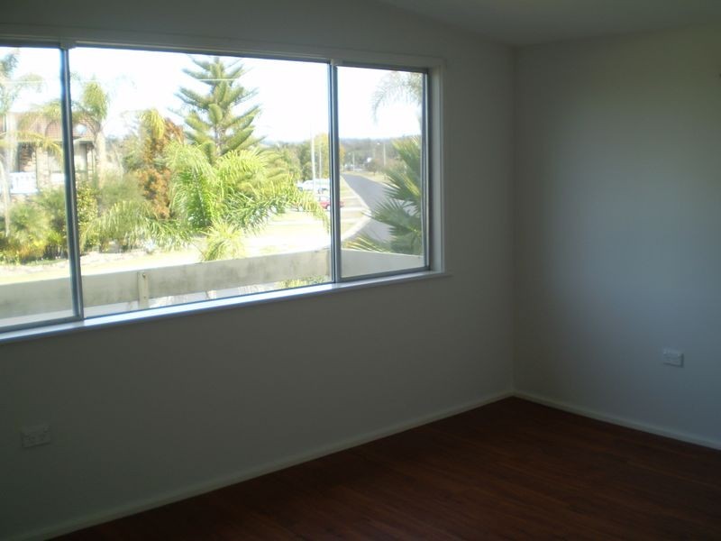 25 Timbara Crescent, Surfside NSW 2536