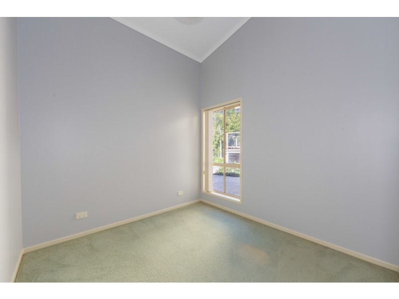 1/71 Karoola Crescent, Surfside NSW 2536