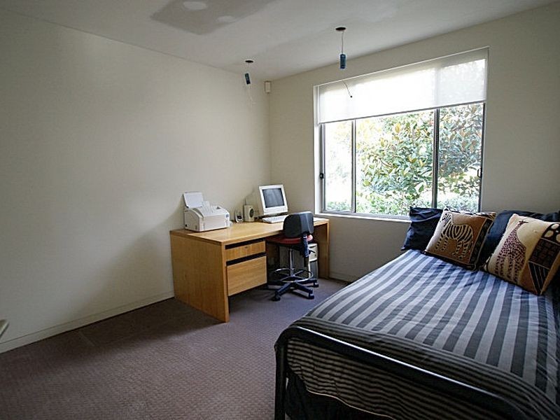 10 Brushbox Place, Batehaven NSW 2536