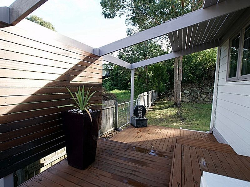 24b Yarralumla Crescent, Tomakin NSW 2537