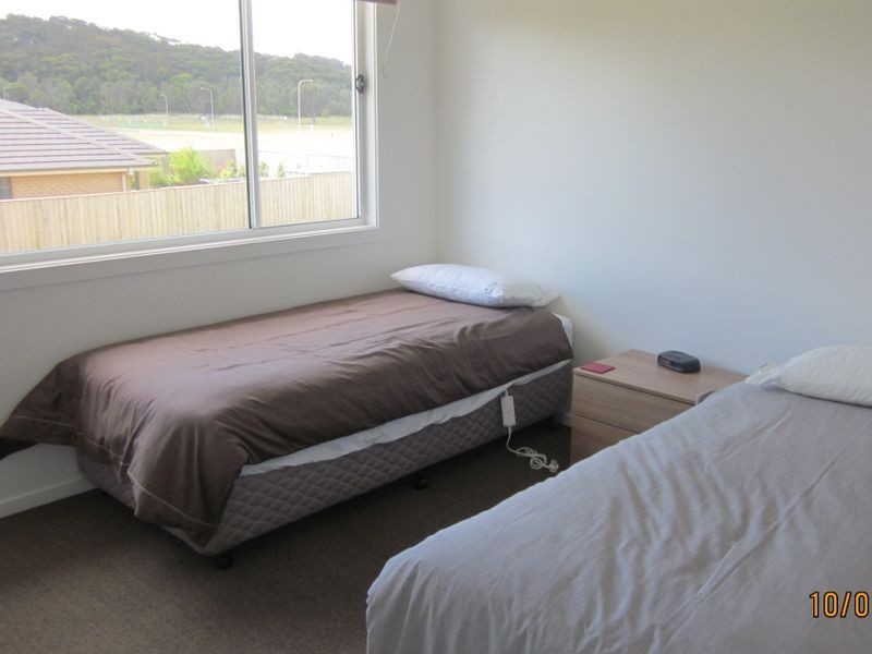 30 Redhill Parade, Tomakin NSW 2537