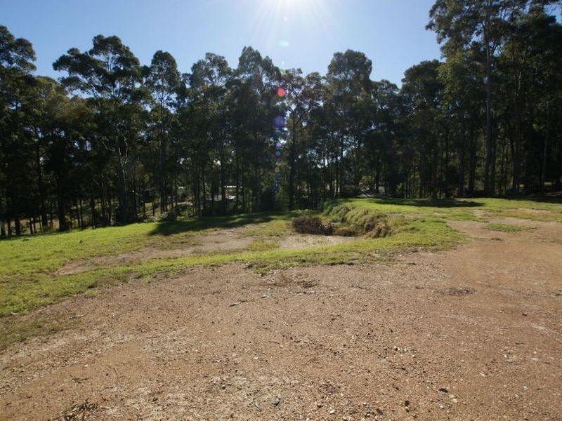 42 Barrakee Drive, Long Beach NSW 2536