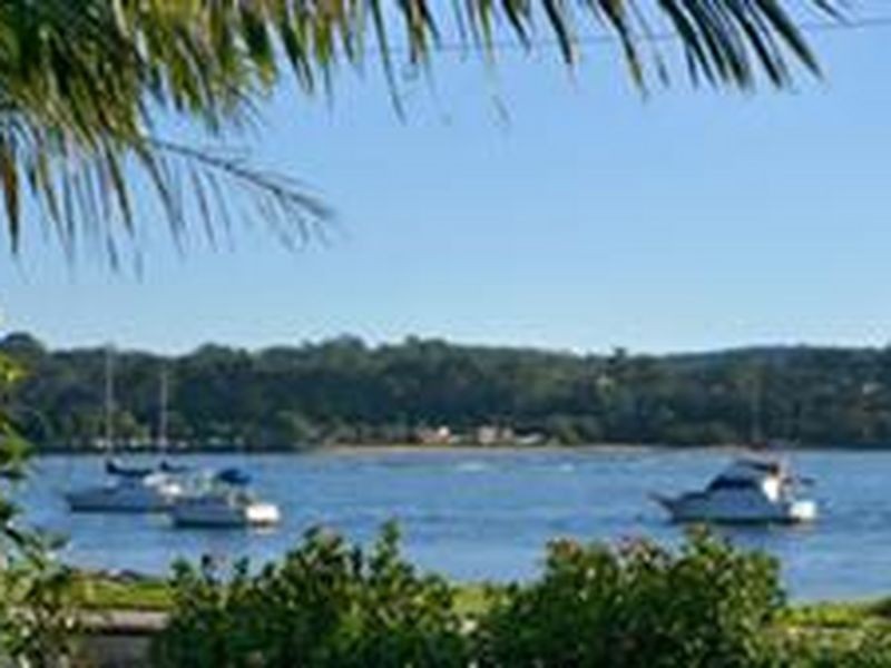 38 Beach Road, Batemans Bay NSW 2536