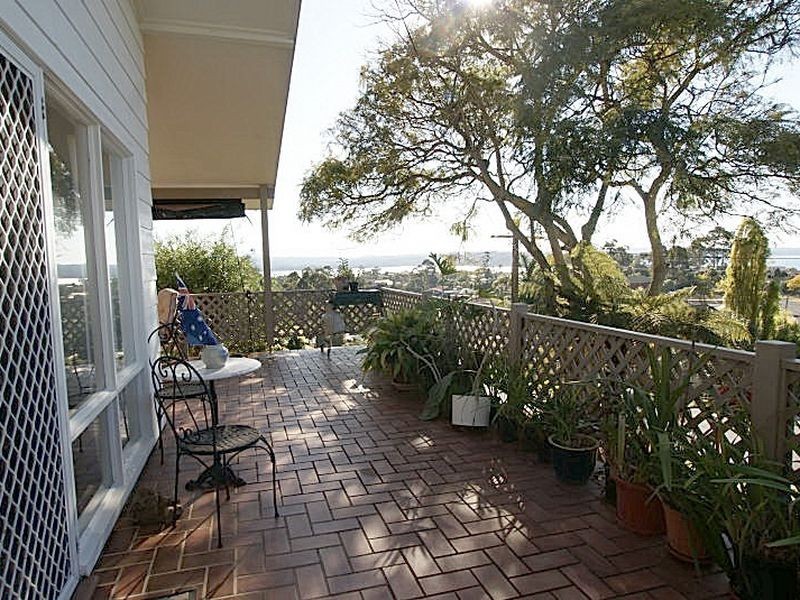 76 Vista Avenue, Catalina NSW 2536