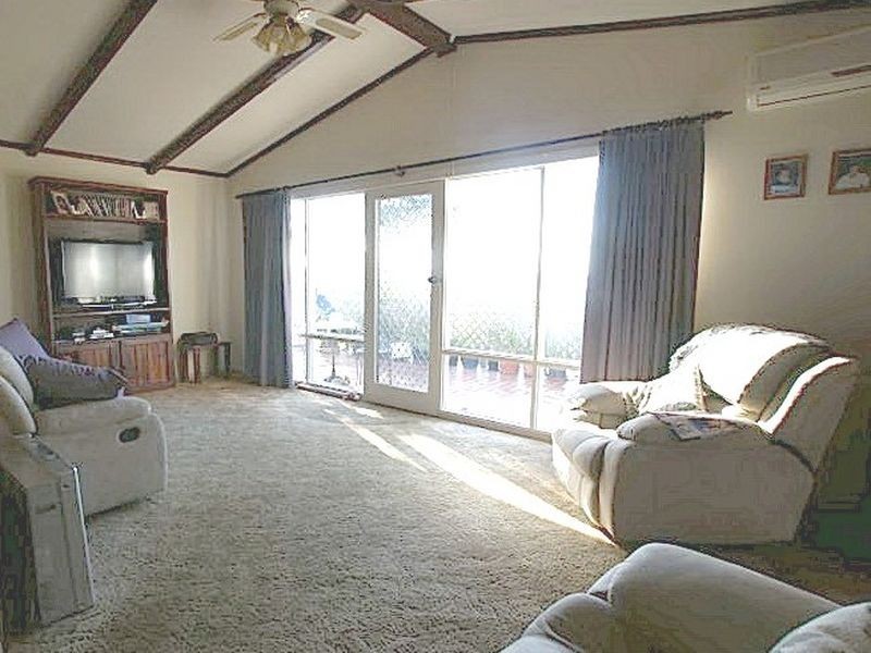 76 Vista Avenue, Catalina NSW 2536