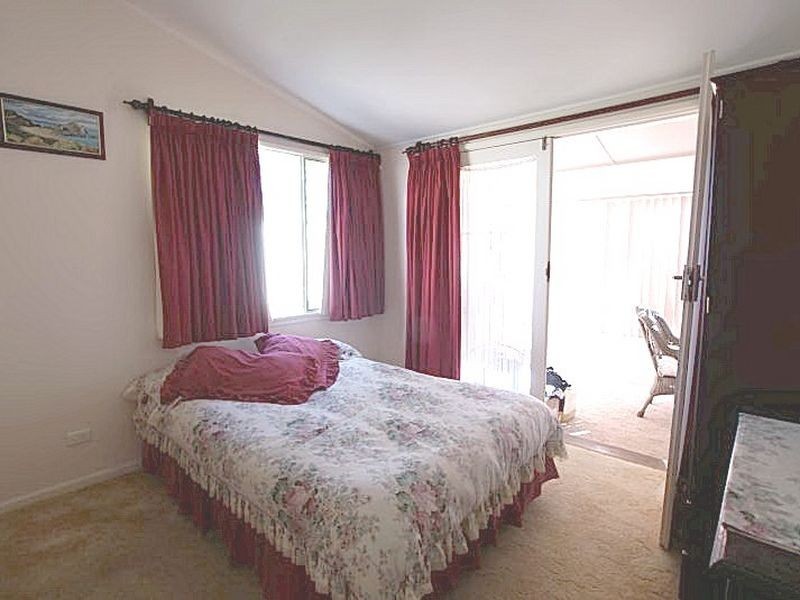 76 Vista Avenue, Catalina NSW 2536