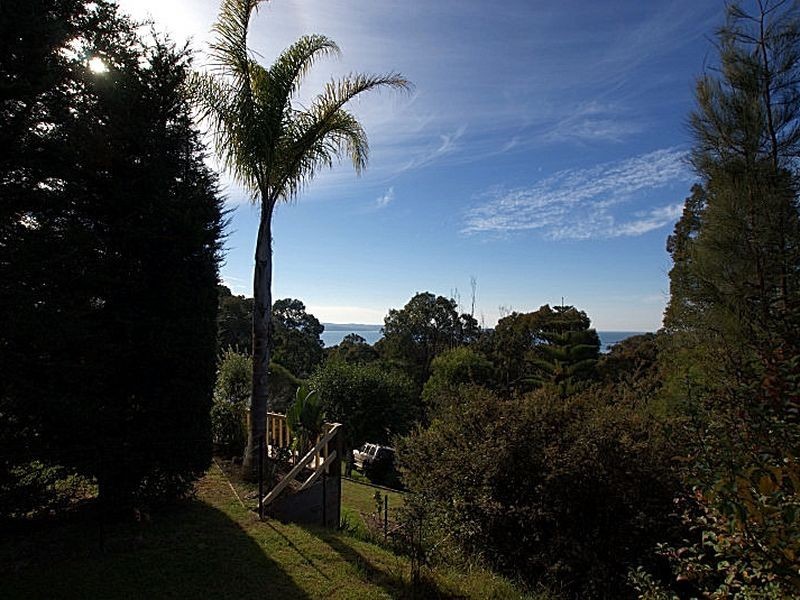 13 Derribong Avenue, Catalina NSW 2536