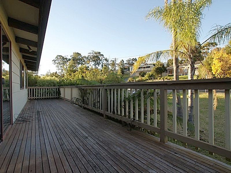 6 Palm Place, Surfside NSW 2536