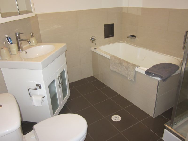 11 Martin Place, Broulee NSW 2537