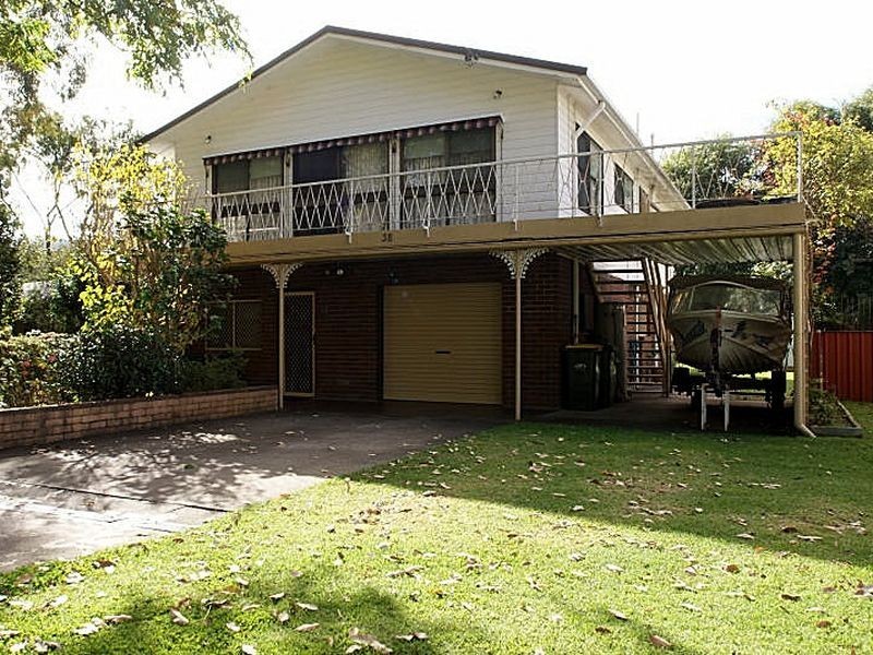 38 Wallarah Street, Surfside NSW 2536