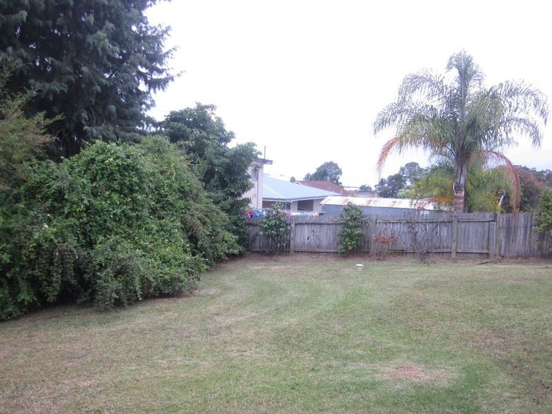 29 Calton Road, Batehaven NSW 2536