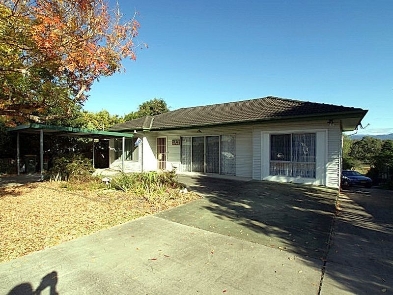 12 Bent Street, Batemans Bay NSW 2536