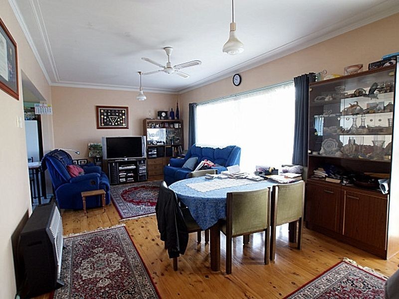 12 Bent Street, Batemans Bay NSW 2536