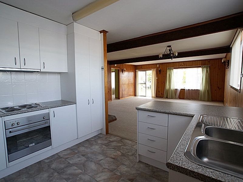 63 Myamba Parade, Surfside NSW 2536