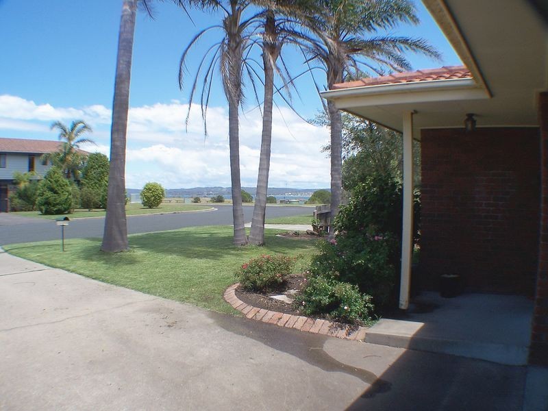 4 Belbowrie Parade, Maloneys Beach NSW 2536