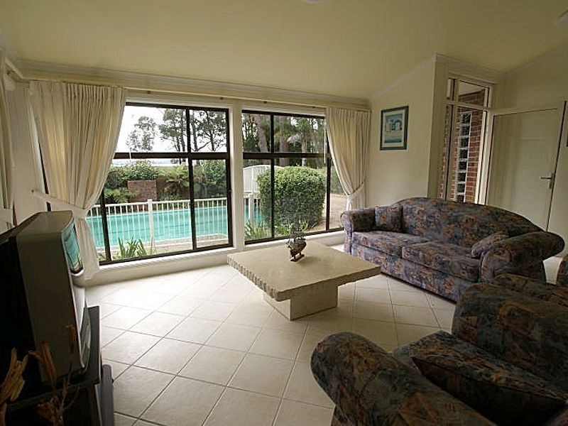 32 Newth Place, Surf Beach NSW 2536
