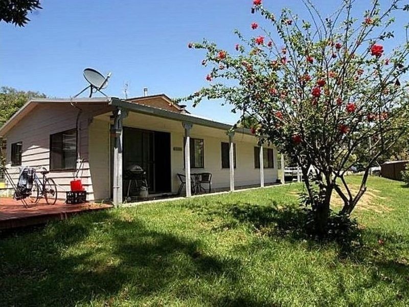 8 Mill Close, South Durras NSW 2536