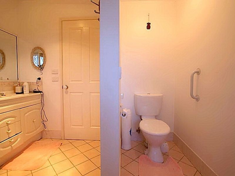 1 The Outlook Road, Surfside NSW 2536