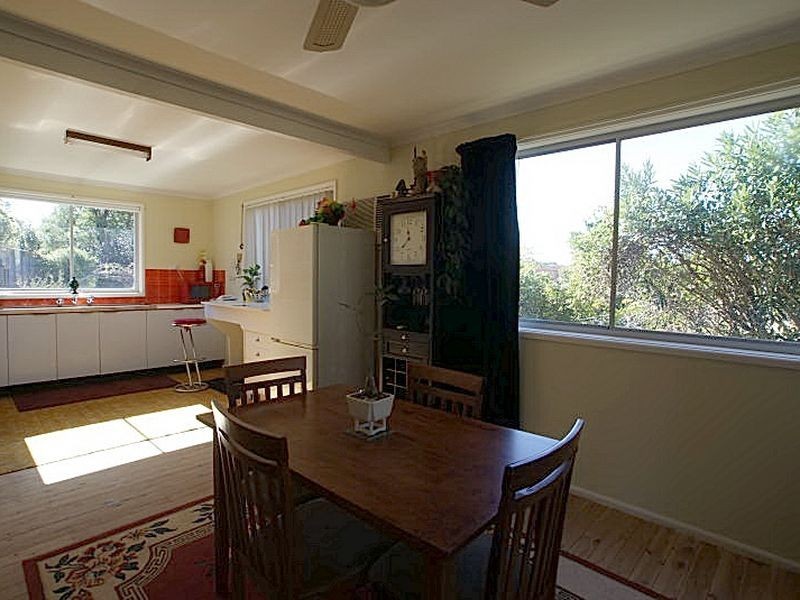 50 Bavarde Avenue, Batemans Bay NSW 2536