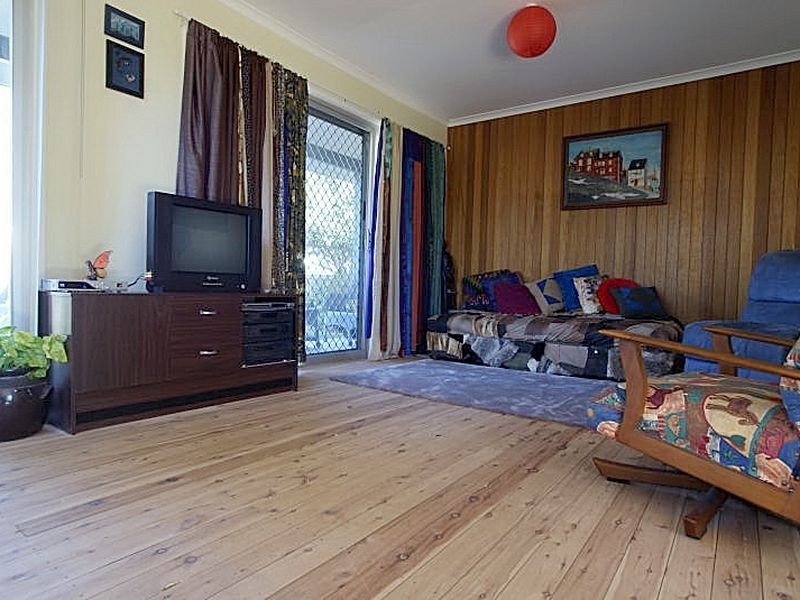 50 Bavarde Avenue, Batemans Bay NSW 2536