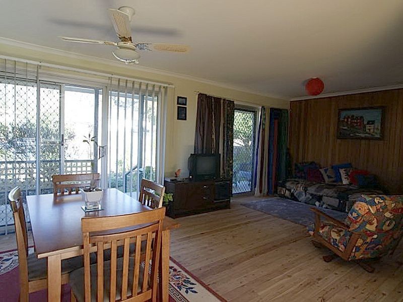 50 Bavarde Avenue, Batemans Bay NSW 2536