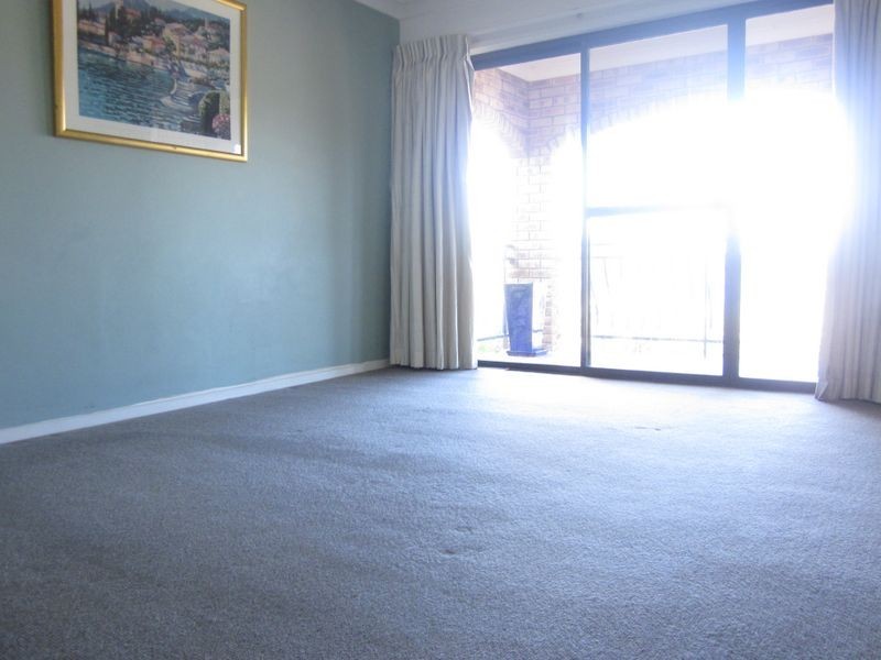 1/38 Tallawang Ave, Malua Bay NSW 2536