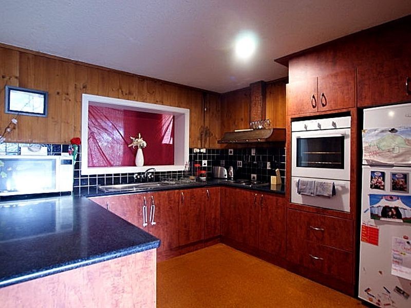 50 Berrima Parade, Surfside NSW 2536