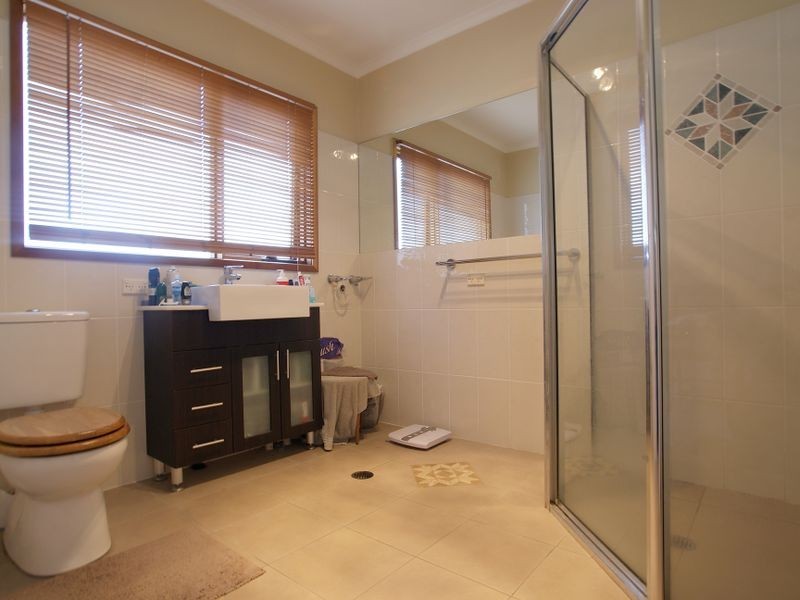 67 Berrima Parade, Surfside NSW 2536