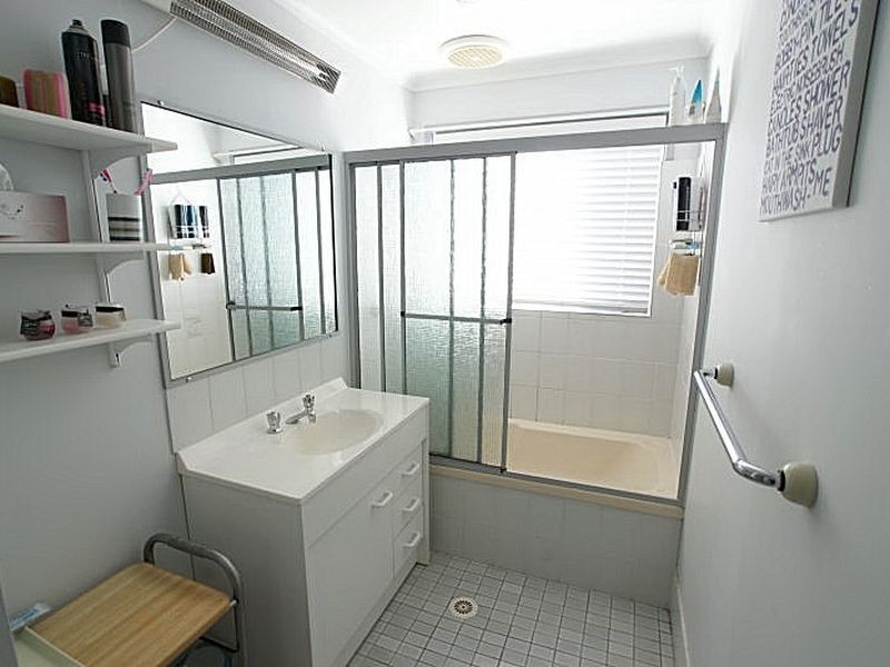 2/5 Drinnan Close, Surf Beach NSW 2536