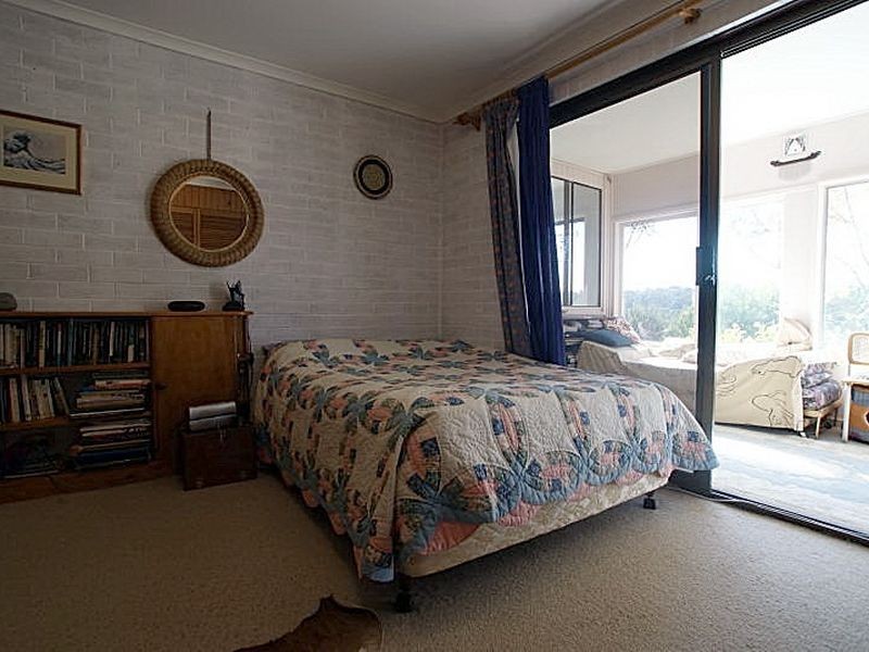 24 Dunns Creek Road, Batehaven NSW 2536