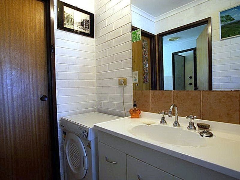 24 Dunns Creek Road, Batehaven NSW 2536