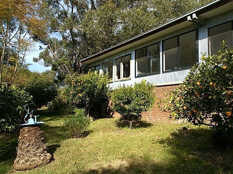 24 Dunns Creek Road, Batehaven NSW 2536