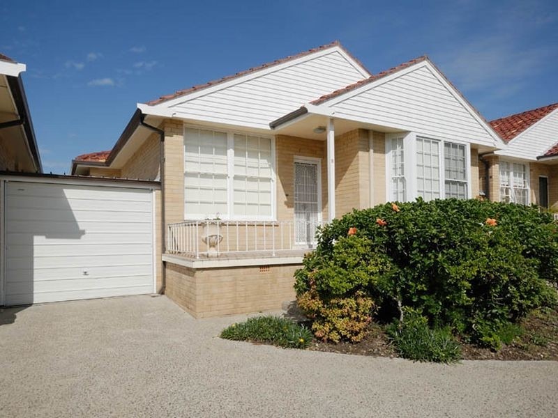 2/14 Gladstone Street, Bexley NSW 2207