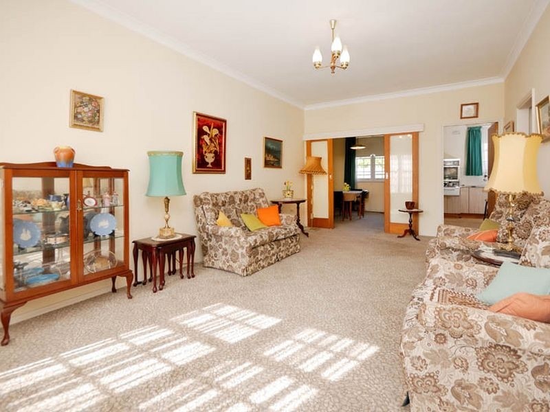 2/14 Gladstone Street, Bexley NSW 2207